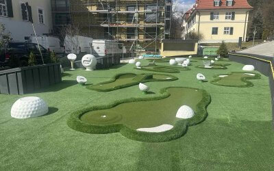 ⛳️ Crazy mini golf – atrakcija, ki pritegne